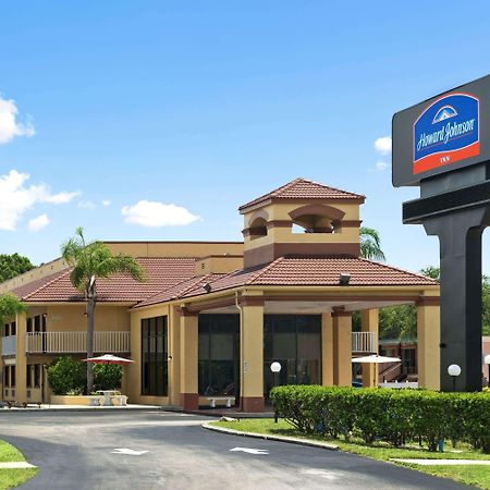 Rodeway Inn Port Richey North מראה חיצוני תמונה